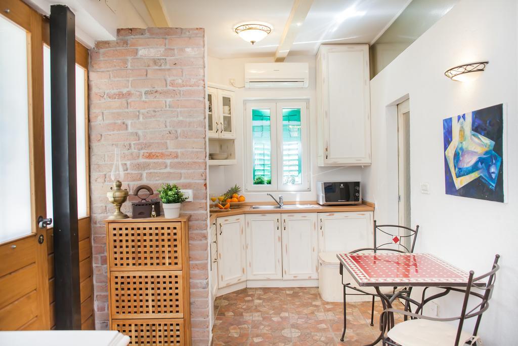 Apartments Laurus シベニク エクステリア 写真