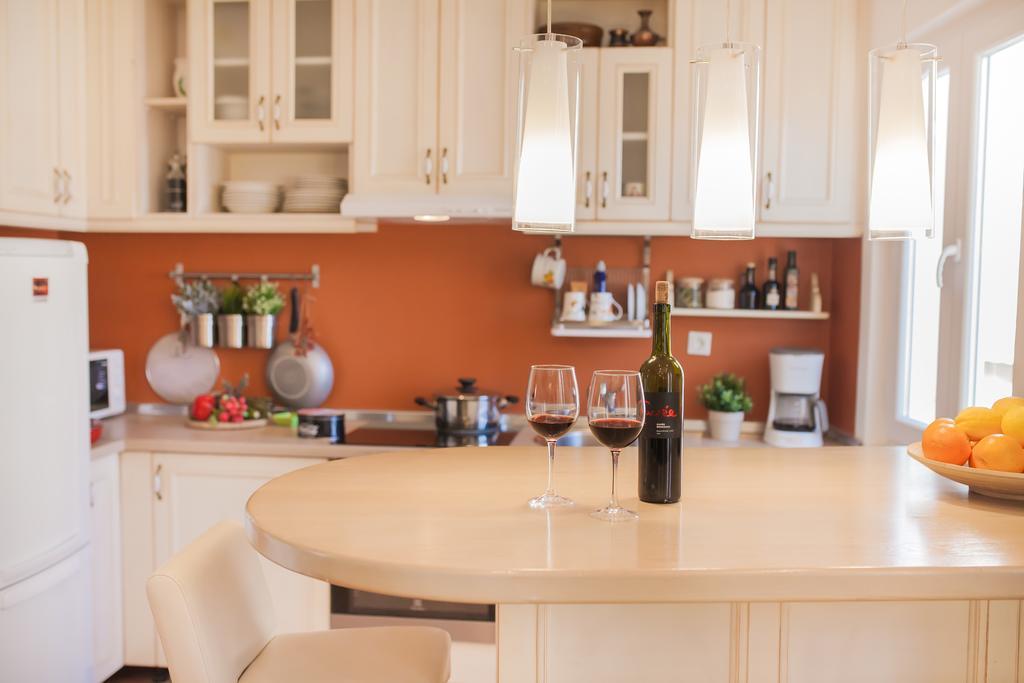 Apartments Laurus シベニク エクステリア 写真